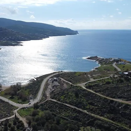 Veneterra-pool-seaview-conciergeservices *