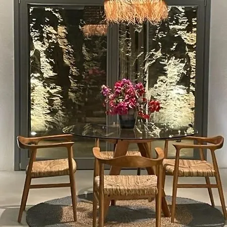 Villa Veneterra-pool-seaview-conciergeservices