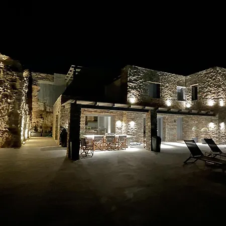 Veneterra-pool-seaview-conciergeservices