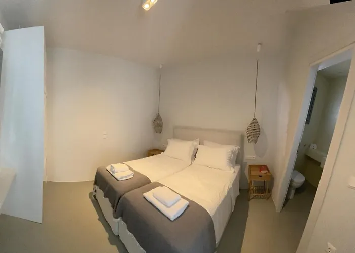 Villa Veneterra-pool-seaview-conciergeservices Koundouros