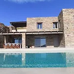Veneterra-pool-seaview-conciergeservices Villa *