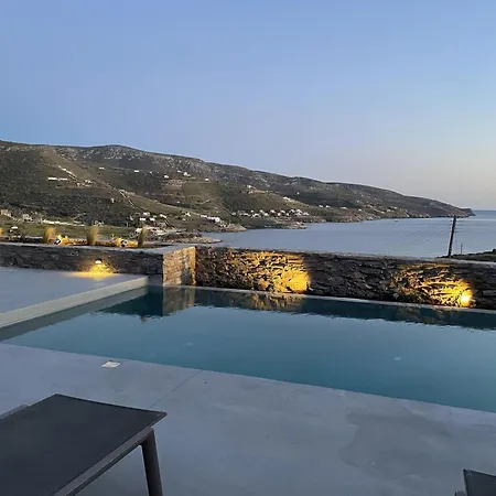 Veneterra-pool-seaview-conciergeservices *
