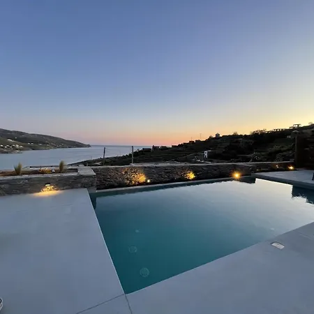 빌라 Veneterra-pool-seaview-conciergeservices